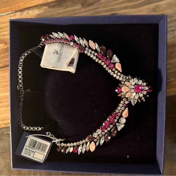 Swarovski, pink statement necklace - new in box, Barbie - Picture 4 of 4